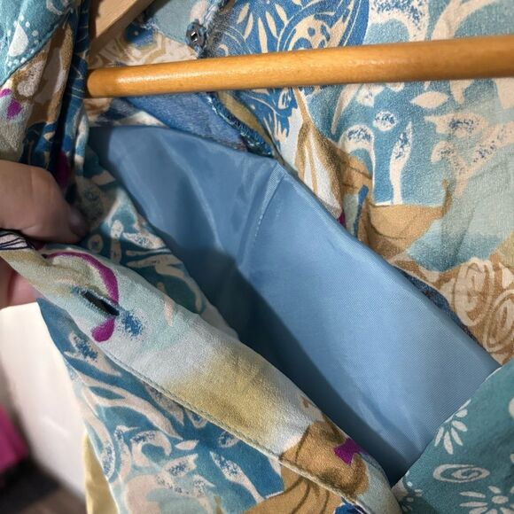 Vintage 100% silk Floral Patterned Button-Up Shirt KOOS women’s medium - Picture 5 of 7